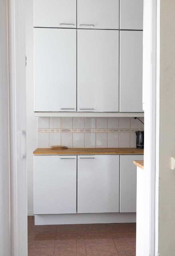 2Ndhomes City Center 2Br Apartment With Balcony And Sauna By Kaisaniemi Park Helsinki Dış mekan fotoğraf