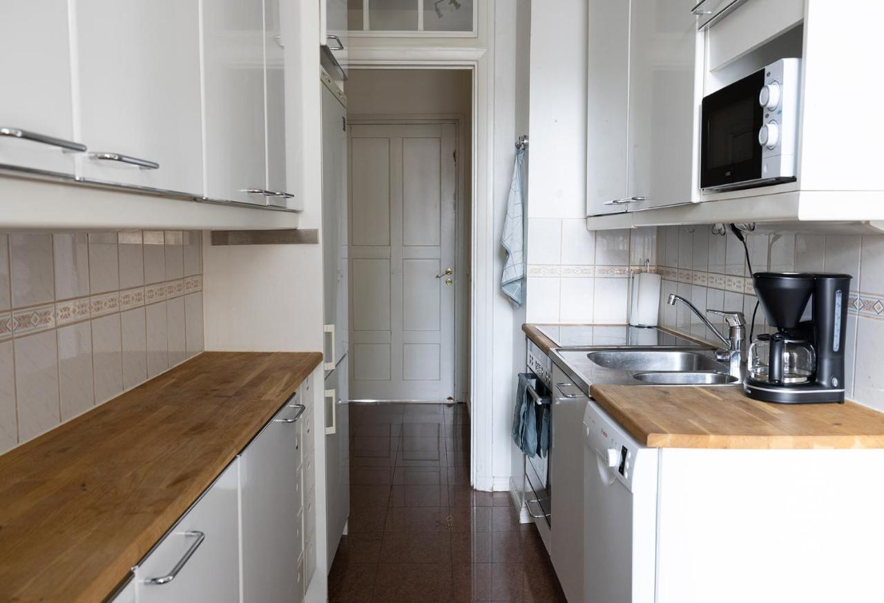 2Ndhomes City Center 2Br Apartment With Balcony And Sauna By Kaisaniemi Park Helsinki Dış mekan fotoğraf